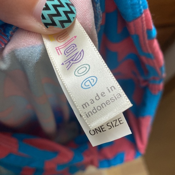 Lularoe Pink/blue OS Leggings - Picture 3 of 4